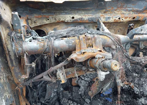 2021 Toyota Highlander Xle from USA, damaged, VIN 5TDGZRAH4MS050383